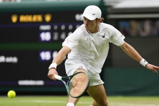 Blessé, Alex de Minaur ne pourra pas affronter Novak Djokovic en quarts de finale à Wimbledon KEYSTONE/AP/Alberto Pezzali